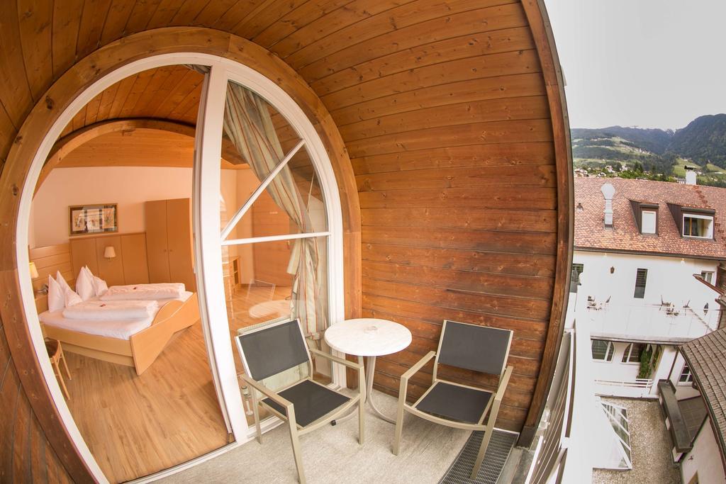 Hotel Goldenes Roessl-Adults Only Bressanone Esterno foto